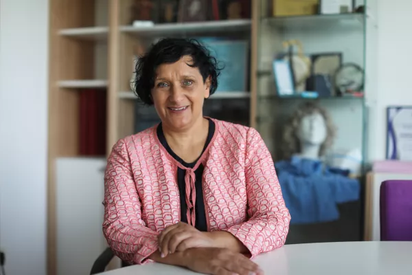 Zbornica zdravstvene nege je po besedah predsednice Monike Ažman ugotovila, da osem od 16 zaposlenih izvajalcev zdravstvene nege v času operacije ni izpolnjevalo pogojev za samostojno opravljanje dela v zdravstveni negi. / Foto: Bojan Velikonja