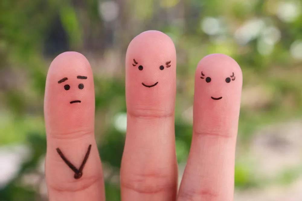 Nekateri platformo izkori&scaron;čajo za skok čez plot, po svetu so znani tudi primeri, ko platformo za &raquo;zmenke&laquo; uporabljajo v prostituciji.&nbsp;/ Foto: iStock