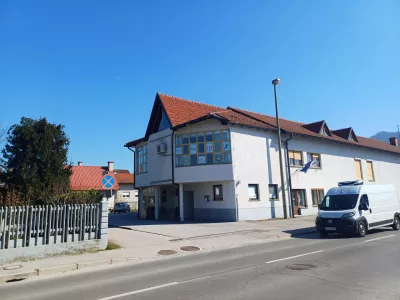 Vihar v KS Pirniče je nastal po tistem, ko so bili v KUD Pirniče obve&scaron;čeni, da morajo izprazniti dva prostora. Foto: Tina Jereb