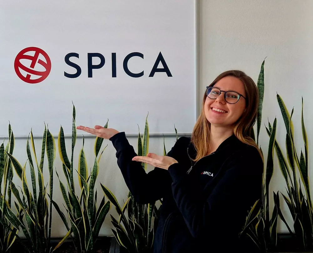 Ana GregorcVodja razvoja zaposlenih / HR Manager