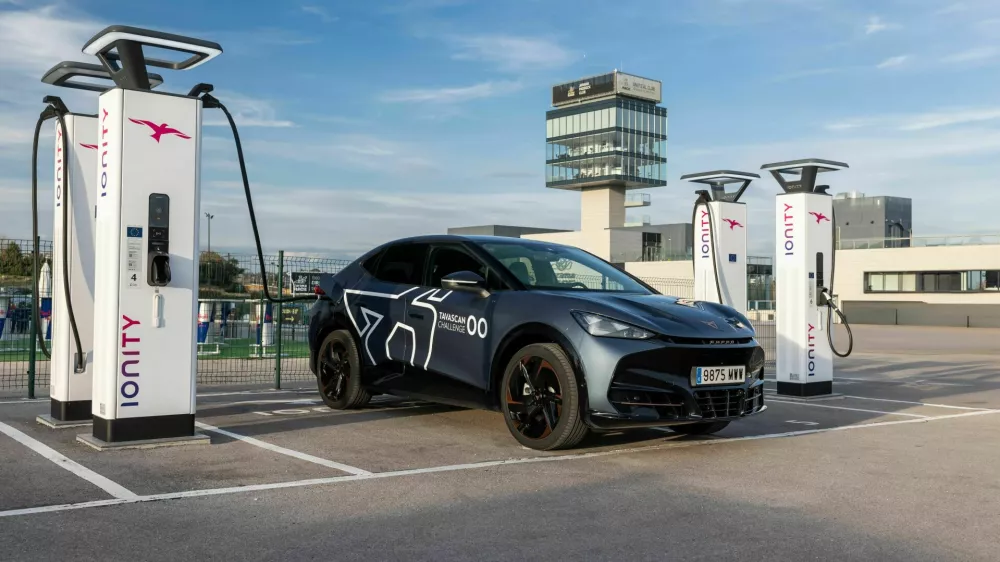 cupra tavascan, električni avto