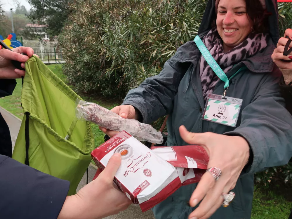 &Scaron;verc tura, butično vodenje po nekdanjih &scaron;vercarskih poteh in z zgodbami &scaron;vercanja, EPK 2025, Nova Gorica, Gorica, Zavod za turizem Nova Gorica / Foto: Nata&scaron;a Bucik Ozebek