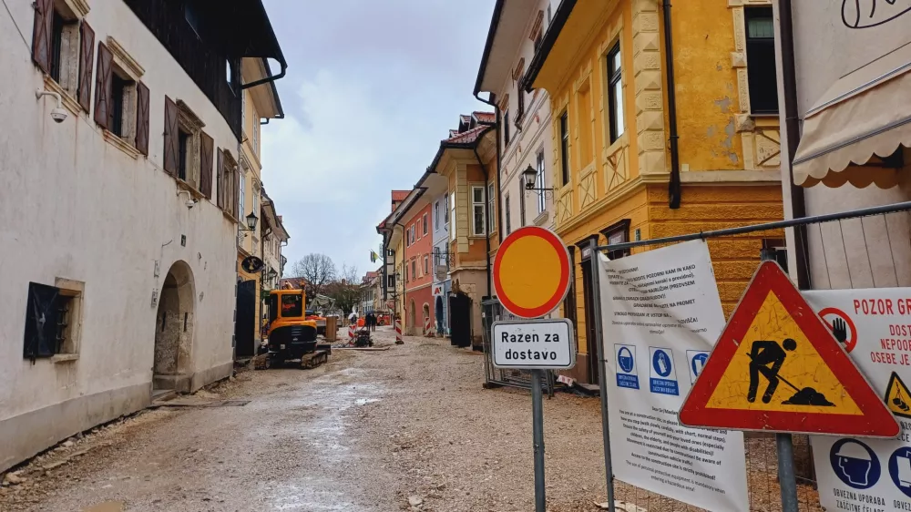 Uprizoritev &Scaron;kofjelo&scaron;kega pasijona prihodnje leto bo imela zaradi prenove Mestnega trga &scaron;e lep&scaron;o kuliso kot doslej. Foto:&nbsp;Tina Jereb