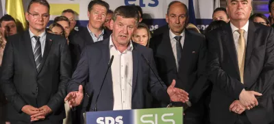volilni štab SDS-SLS: predsednik SLS Marjan Podobnik, novi evropski poslanec Franc Bogovič, predsednik SDS Janez Janša in novi evropski poslanec Milan Zver  - 26.05.2019 - Evropske volitve 2019 - Volitve poslancev v Evropski parlament -   //FOTO: Jaka Gasar