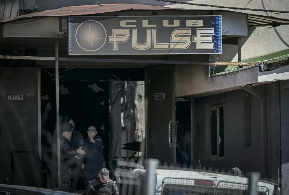 Policijska preiskava v klubu Pulse &scaron;e vedno poteka. Foto: Profimedia