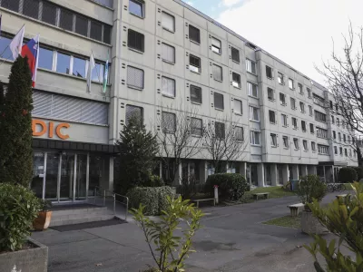 V delu dija&scaron;kega doma na Poljanski cesti, kjer je konec januarja izbruhnil požar, so že namestili sistem javljanja požara. Foto: Jaka Gasar