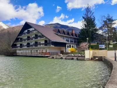 Preddvor jezero Črnava