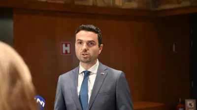 Matej Tonin- 13.05.2022 &ndash; Državni zbor (DZ) &ndash; 1. ustanovna seja DZ - novoizvoljeni poslanci in poslanke prve seje 9. parlamentarnega sklica - //FOTO: Nik Erik Neubauer