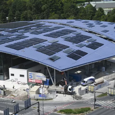 Sončne celice18.07.2024 - Gradnja bazena Ilirija. kopališče IlirijaFOTO: Nik Erik Neubauer