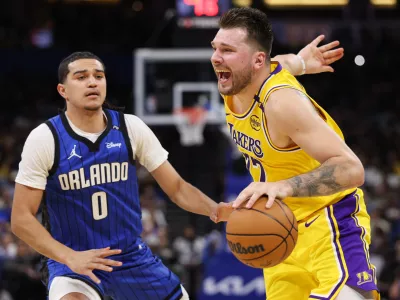 Luka Dončić je Orlandu nasul 32 točk, a je z ekipo LA Lakers na koncu izgubil. Foto: Reuters