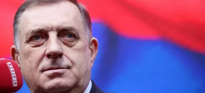 FILE PHOTO: President of Republika Srpska (Serb Republic) Milorad Dodik addresses his supporters reacting to court decision on charges that he defied rulings by an international peace envoy, in Banja Luka, Bosnia and Herzegovina, February 26, 2025. REUTERS/Amel Emric/File Photo