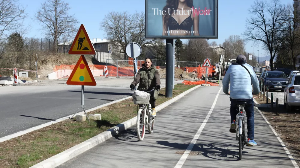 19.3.2025 - Linhartova cesta, kolesarska steza, kolesarFoto: Luka Cjuha