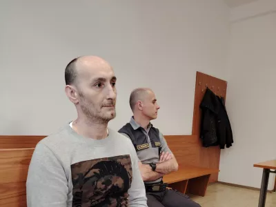 Toni Mitevski je kriv, a ne poskusa uboja, pač pa naklepne povzročitve hude telesne po&scaron;kodbe. Foto: Dnevnik