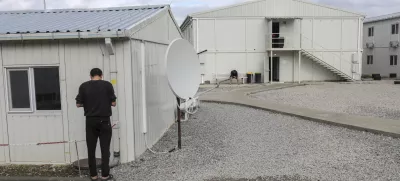 - 03.11.2022 – Orehek pri Postojni - delavsko naselje za turške delavce, ki gradijo drugi tir železniške proge med Koprom in Divačo – turški delavci //FOTO: Jaka Gasar