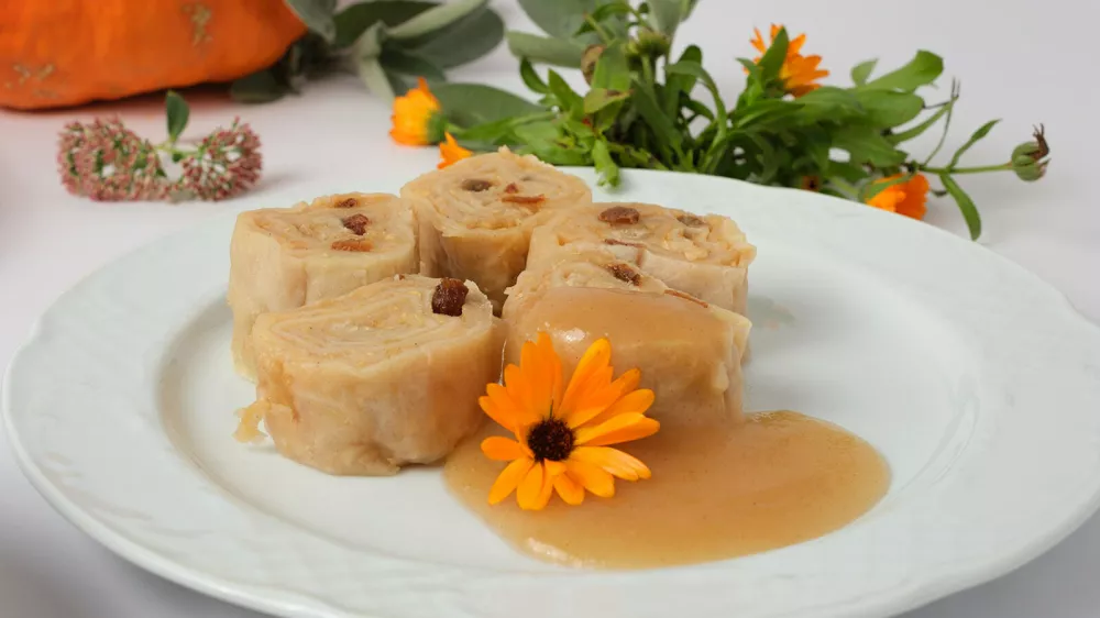 Sirovi &scaron;truklji s sadjem / Foto: Bla? T. Muc Photography