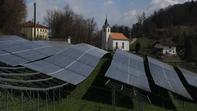 soncna elektrarna Svibno. foto luka cjuha