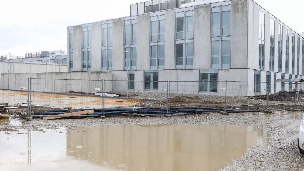 - Nov zapor Dobrunje.- 26.03.2025. - Gradbi&scaron;če novega zapora v Dobrunjah.//FOTO: Bojan Velikonja