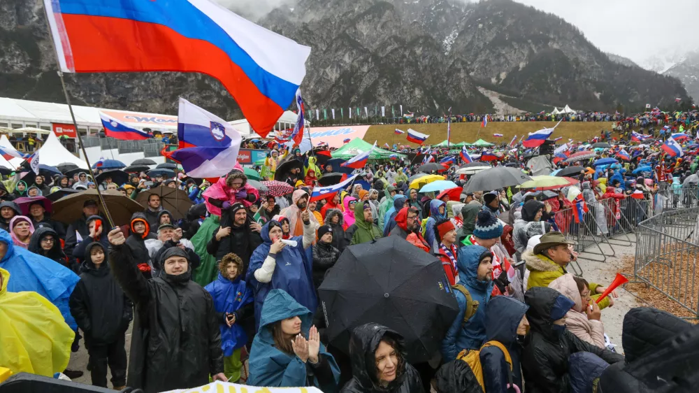29.03.2025 - finale svetovnega pokala v smučarskih skokih, mo&scaron;ki, ekipna tekma; PLANICA 2025 - Foto: Luka Cjuha