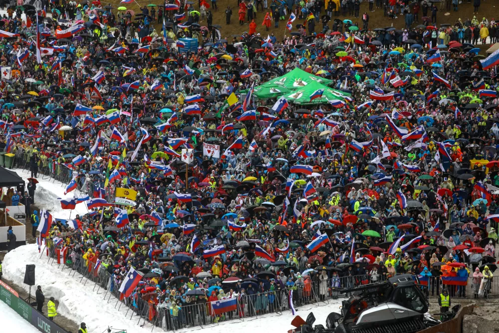 29.03.2025 - finale svetovnega pokala v smučarskih skokih, mo&scaron;ki, ekipna tekma; PLANICA 2025 - Foto: Luka Cjuha