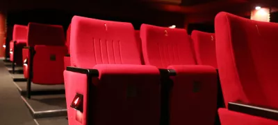 - 06.08.2018 – Mestni kino Kinodvor – novi stoli v prenovljeni dvorani//FOTO: Bojan Velikonja