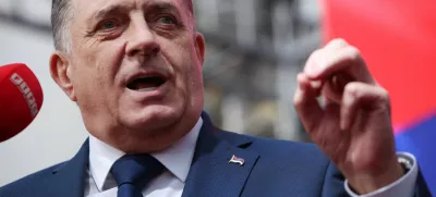 FILE PHOTO: President of Republika Srpska (Serb Republic) Milorad Dodik addresses his supporters reacting to court decision on charges that he defied rulings by an international peace envoy, in Banja Luka, Bosnia and Herzegovina, February 25, 2025. REUTERS/Amel Emric/File Photo