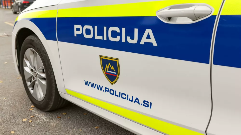 2MJ873P Kranj, Slovenia - October 21, 2022: Slovenian police patrol car parked in front of the police station in Kranje.. Police car with the lettering "Polic