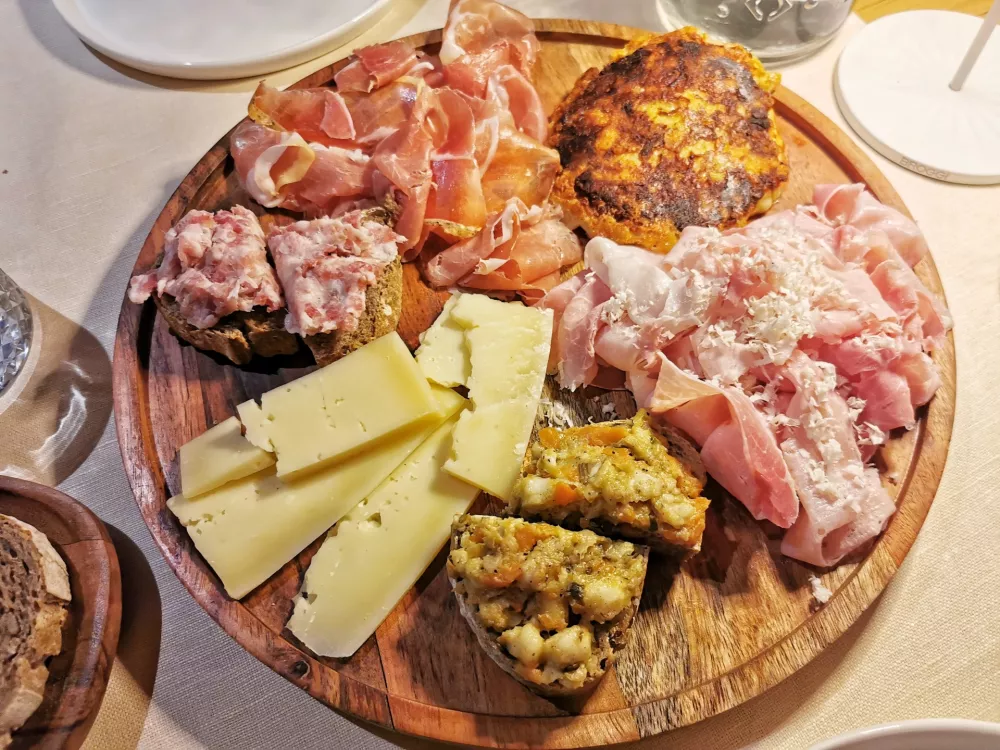 Izbor predjedi, Ronchi Ro