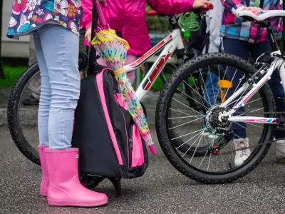 Več kot vsak deseti otrok ne dobi obeh odmerkov cepiva proti o&scaron;picam, mumpsu in rdečkam. Foto: Maja Marko&nbsp;