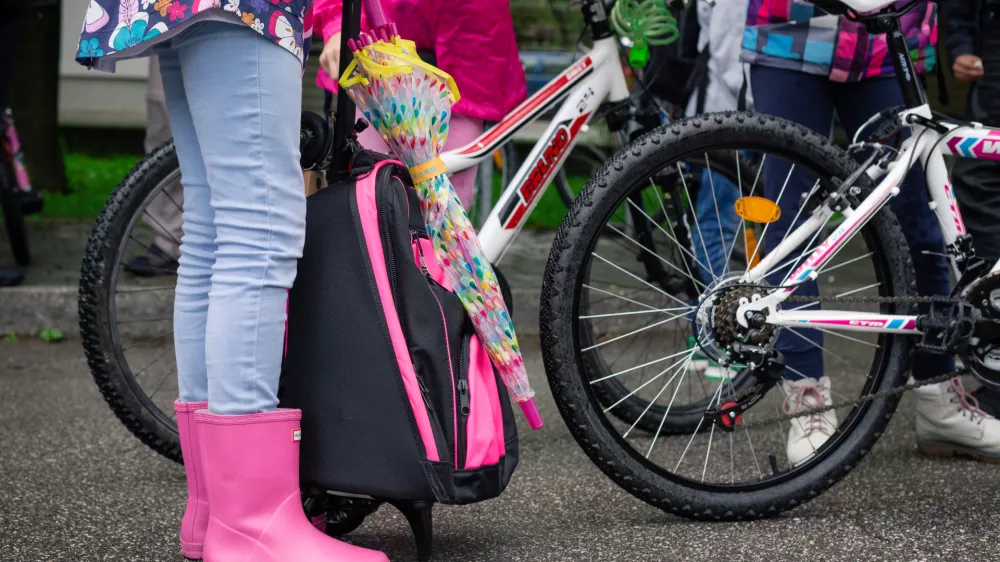 Več kot vsak deseti otrok ne dobi obeh odmerkov cepiva proti o&scaron;picam, mumpsu in rdečkam. Foto: Maja Marko&nbsp;