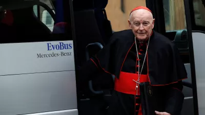 FILE PHOTO: Cardinal Theodore Edgar McCarrick from U.S. arrives for a meeting at the Synod Hall in the Vatican March 7, 2013. Catholic cardinals said on Tuesday they wanted time to get to know each before choosing the next pope and meanwhile would seek more information on a secret report on alleged corruption in the Vatican. REUTERS/Alessandro Bianchi/File Photo
