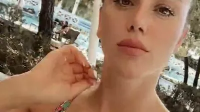 G&uuml;ler Erdogan naj bi padla z nadvoza na avtocesto med poskusom bega pred policijo, ki jo je ustavila zaradi suma vožnje pod vplivom alkohola. F instagram