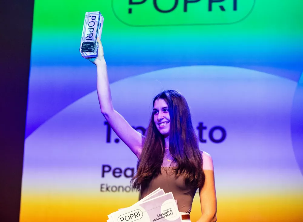 Lana Rakovec, Popri, tekmovanje, Primorski tehnolo&scaron;ki park