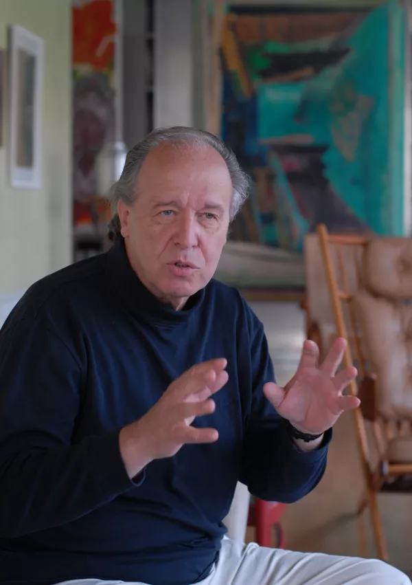 arhitekt prof. Boris Podrecca, -  zasnoval projekt umi Ljubljana - poslovno-stanovanjski kompleks z multikinom  -  svoje zamisli uresniuje v ateljejih na Dunaju, v Stuttgartu in Benetkah,- od leta 1982 je gostujoi profesor v Lozani, Parizu, Benetkah, Philadelphii, Londonu, na Dunaju in v Bostonu na Univerzi Harvard, - od leta 1988 redni profesor na stuttgartski univerzi. Direktor Intituta za prostorsko oblikovanje in nartovanje. - leta 1992 prejel nagrado Joeta Plenika,- leta 1997 astni znak za zasluge zvezne deele Dunaj- leta 2005 postal astni doktor Univerze Maribor, // FOTO: Jaka AdamiOPOMBA: ZA OBJAVO V SOBOTNI PRILOGI DNEVNIK - INTERVJU / Foto: Jaka Adamič