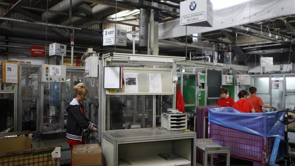 - CIMOS d.d., avtomobilska industrija, Koper - proizvodnja delov in opreme za motorna vozila, tovarna - //FOTO: Bojan Velikonja