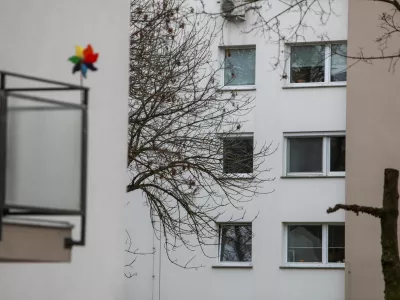 Na Gursu ocenjujejo, da smo ob upadanju &scaron;tevila transakcij ter rekordnih cenah nepremičnin in zemlji&scaron;č v vrhu nepremičninskega cikla in postopoma prehajamo v fazo upočasnitve oziroma ohlajanja trga na ravni vse države. Foto:&nbsp;Bojan Velikonja