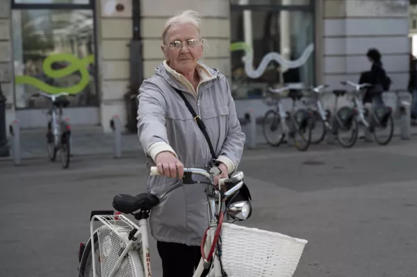 Gospa Marija je bila vesela, da je pri&scaron;la dobro uro pred začetkom in bila tako že druga na vrsti.&nbsp;Foto:&nbsp;Nik Erik Neubauer
