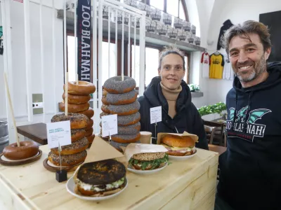 BAGEL POINT je plod sodelovanja butične pekarne Malo drugače