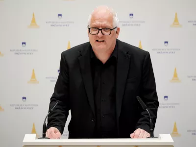 Ljubljana, DZ.Seja odbora DZ za kulturo, na kateri so med drugim obravnavali predlog zakona o medijih.Drzavni sekretar na ministrstvu za kulturo Marko Rusjan.