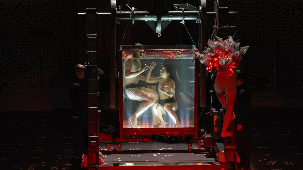 Na 73. Ljubljana Festivalu bo 30. junija na sporedu oratorij Stvarjenje Josepha Haydna v izvedbi &scaron;panske gledali&scaron;ke skupine La Fura dels Baus. Foto: arhiv festivala