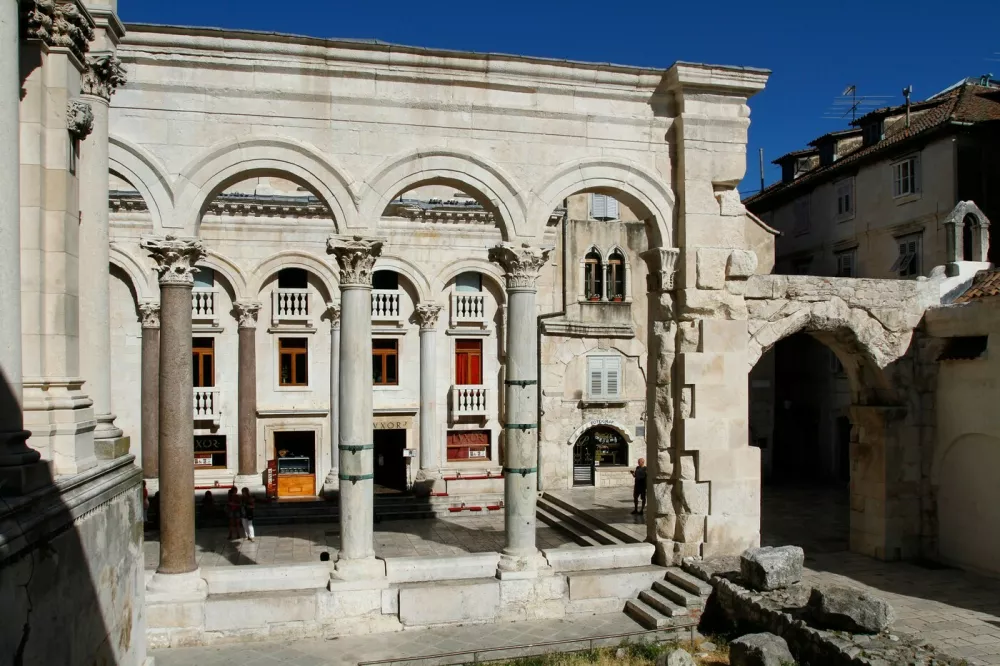 Image: 103941724, License: Rights-managed, Restrictions:, Model Release: noFoto: Profimedia