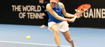 Kaja Juvan je sicer dobila prvi niz, kar pa proti Matildi Jorge ni bilo dovolj za zmago. F Tenis Slovenija