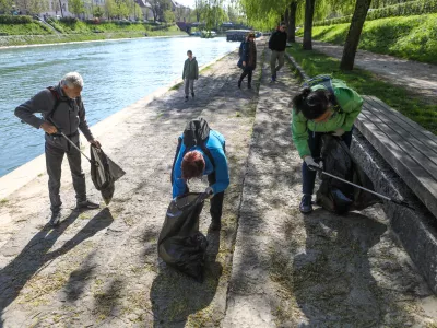 12.04.2025 - Čistilna akcija - pomlad 2025 - PD Iskra - Trnovski pristanFoto: Luka Cjuha