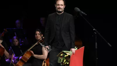 Nagrado Slavka Gruma za najbolj&scaron;e novo nastalo dramsko besedilo je prejel Milan&nbsp;Ram&scaron;ak&nbsp;Marković. Foto: Luka Cjuha