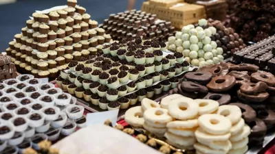 Rdeča nit festivala ostaja vsa leta enaka &ndash; ljubezen do vina in čokolade. F Turizem Podčetrtek 