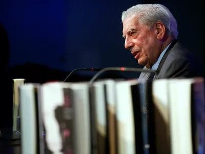 Mario Vargas Llosa je leta 2010 prejel tudi Nobelovo nagrado za književnost. Foto: Reuters