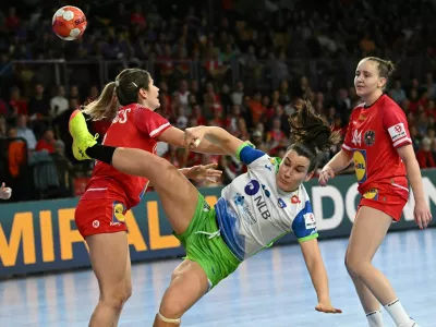 rokomet, evropsko prvenstvo, slovenija, ženske, Tja&scaron;a Stanko, Avstrija