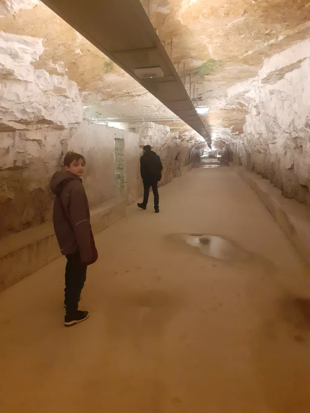 Podzemni tuneli so služili kot zakloni&scaron;če in voja&scaron;ka postojanka, sedaj pa so zanimiva puljska turistična atrakcija, odprta vse leto. Foto: br