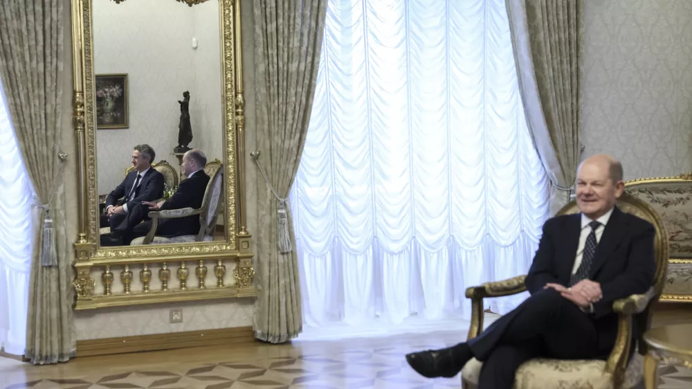 Olaf Scholz, Robert Golob- 26.03.2024 - Srečanje predsednika vlade dr. Roberta Goloba s kanclerjem Zvezne republike Nemčije Olafom Scholzem //FOTO: Jaka Gasar