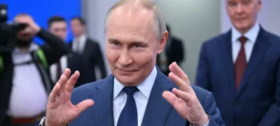 Russian President Vladimir Putin meets with students during a visit to the Bauman Moscow State Technical University in Moscow, Russia April 16, 2025. Sputnik/Kristina Kormilitsyna/Pool via REUTERS ATTENTION EDITORS - THIS IMAGE WAS PROVIDED BY A THIRD PARTY.