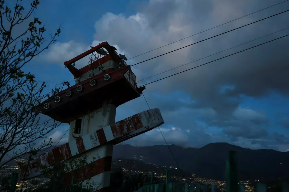 A cable car pylon is seen at the site of the crash that killed four people in Monte Faito, near Naples, Italy April 17, 2025. REUTERS/Stringer